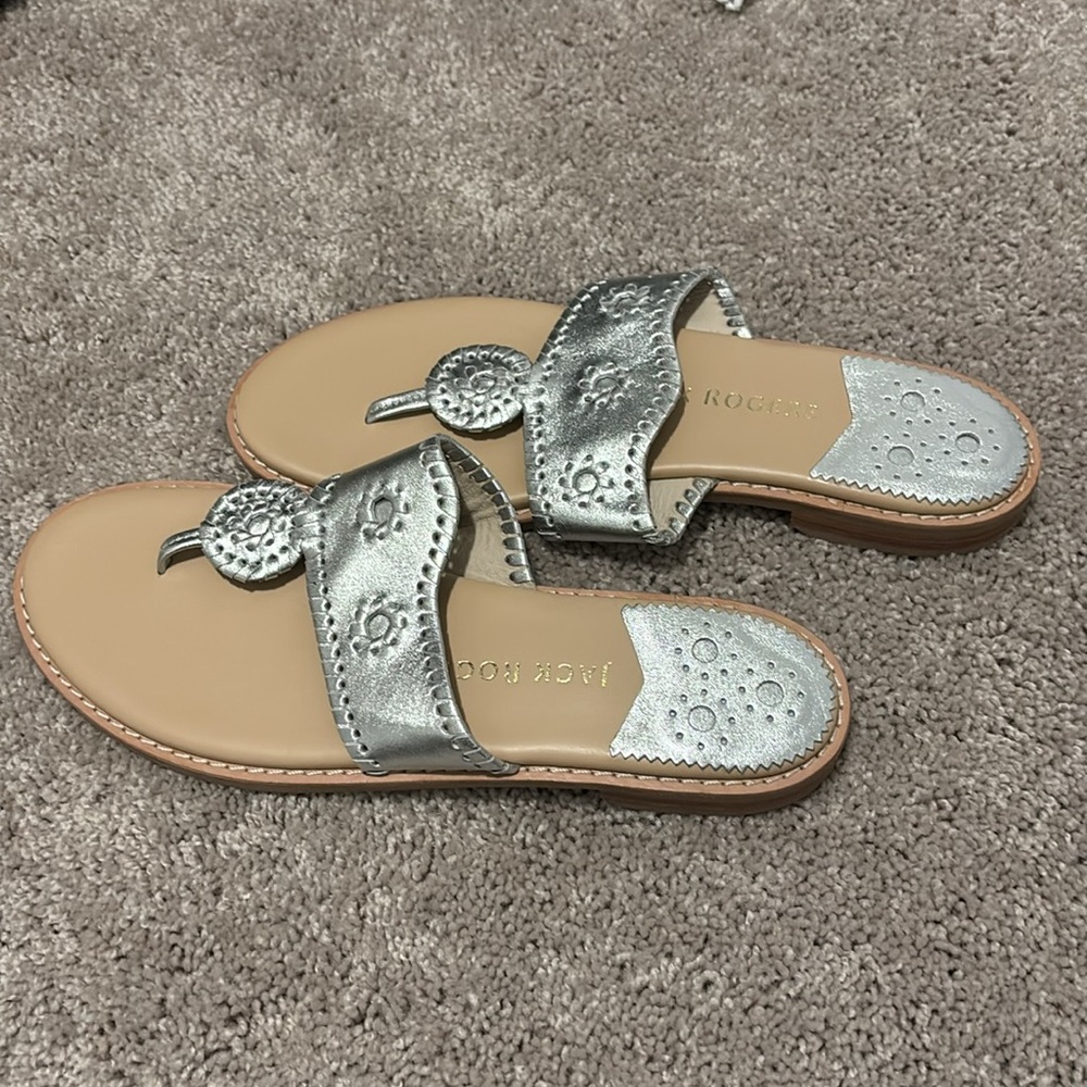 Jack Rogers Silver Sandals NWT - Picture 6 of 8